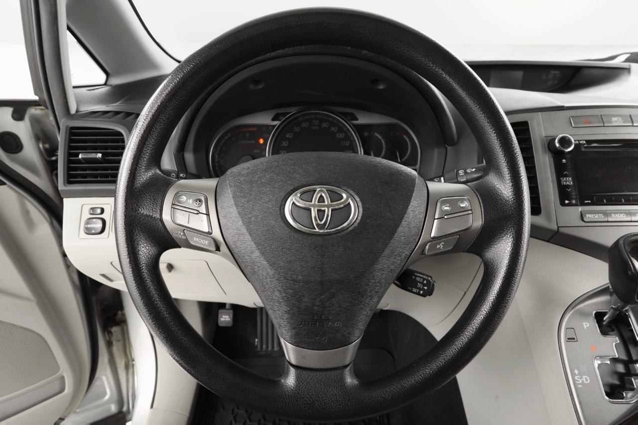 Toyota Venza AWD V6 2010