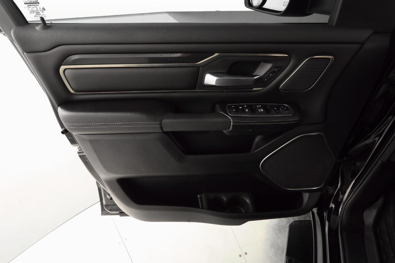 RAM 1500 Rebel Crew Cab 4WD 2021