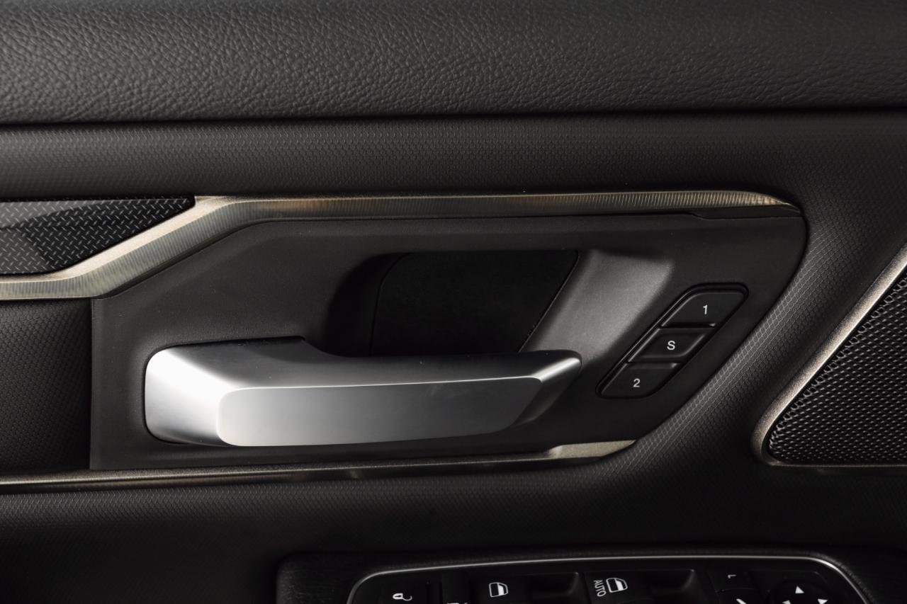 RAM 1500 Rebel Crew Cab 4WD 2021