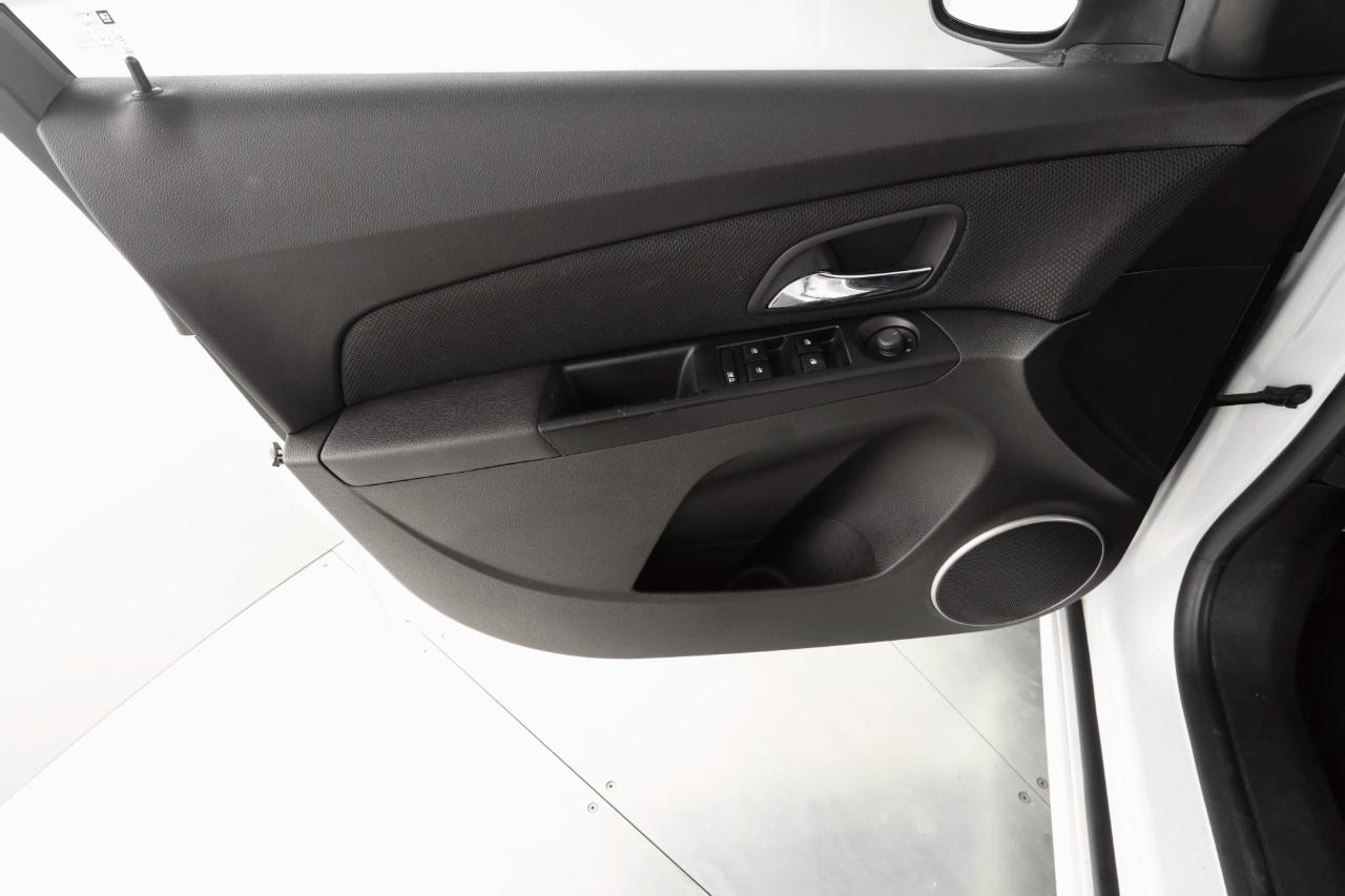 Chevrolet Cruze LT 2012