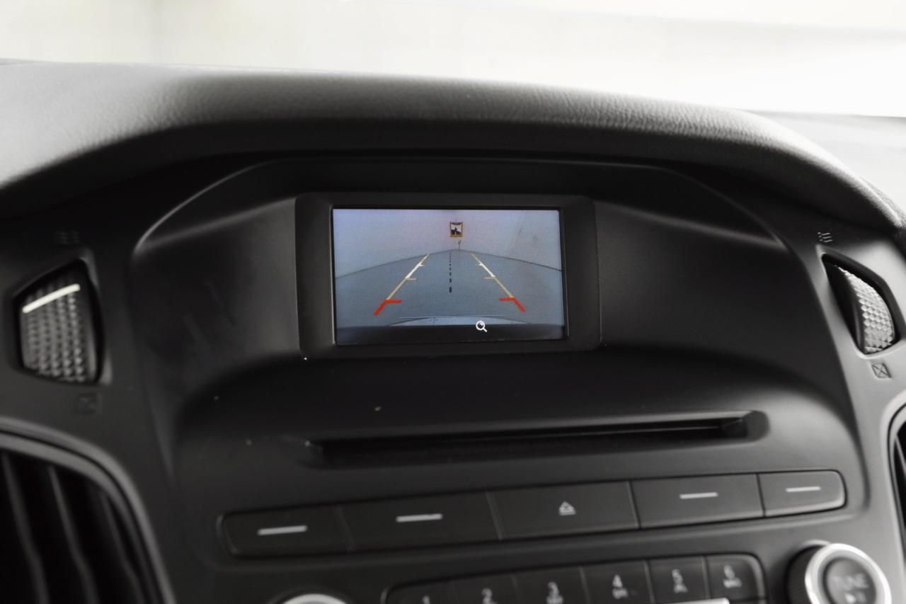 Ford Focus SE Hatch 2015