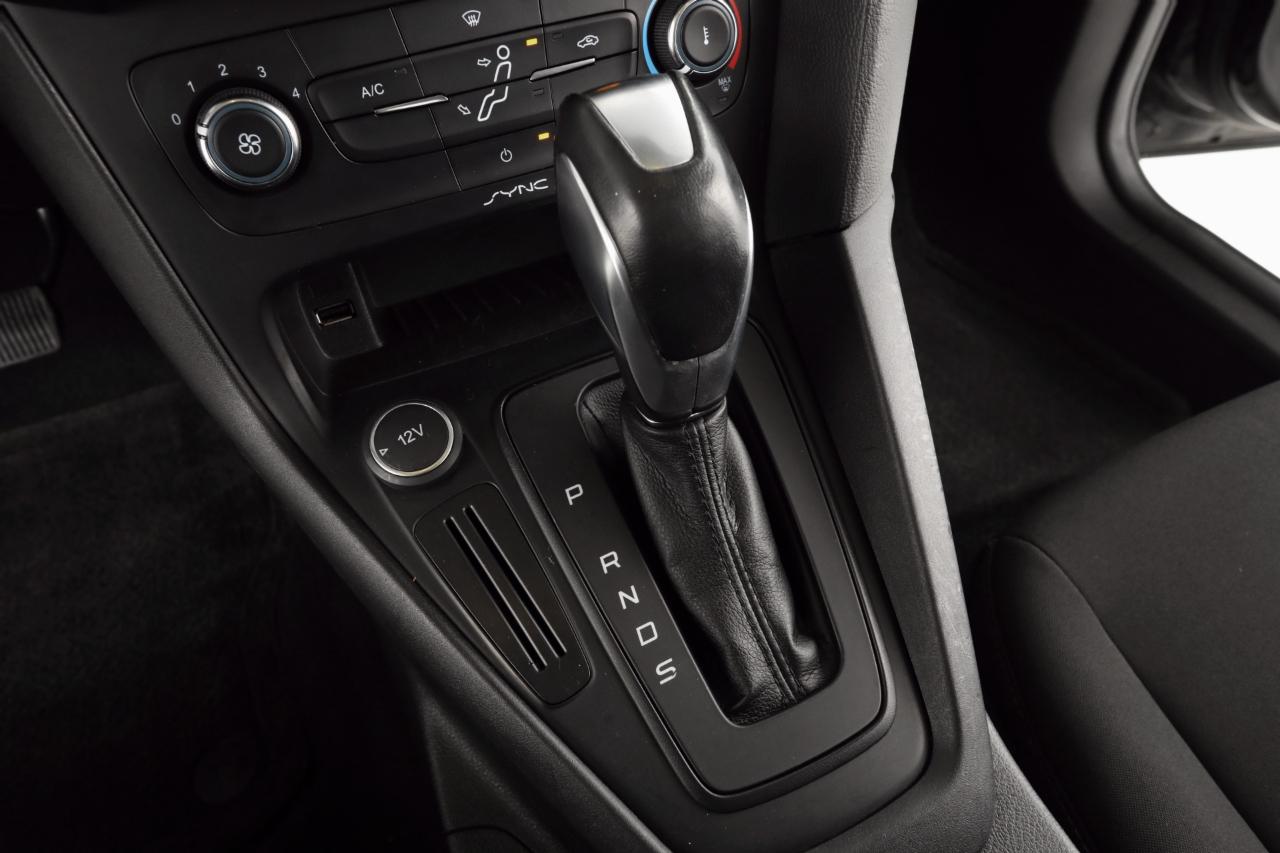 Ford Focus SE Hatch 2015