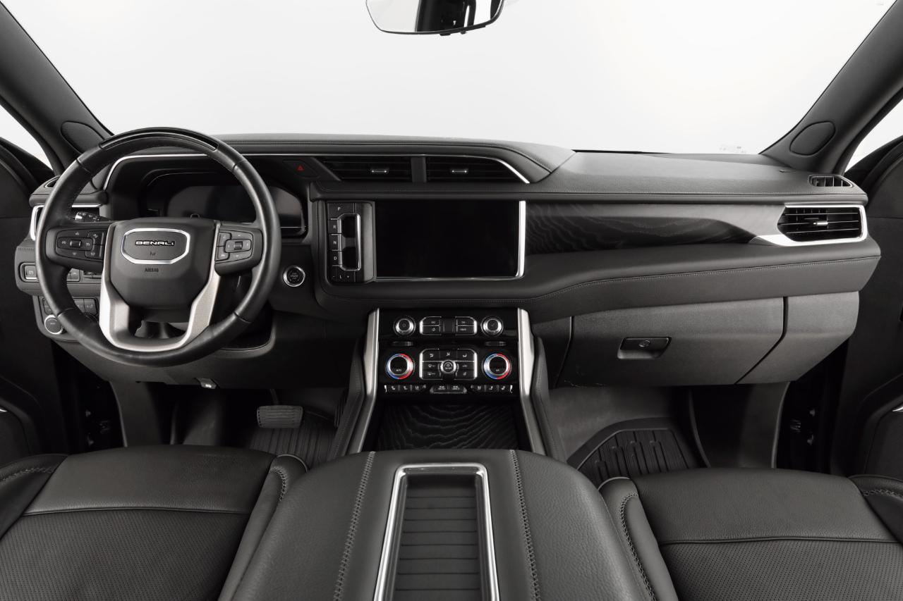 GMC Yukon Denali 4WD 2024