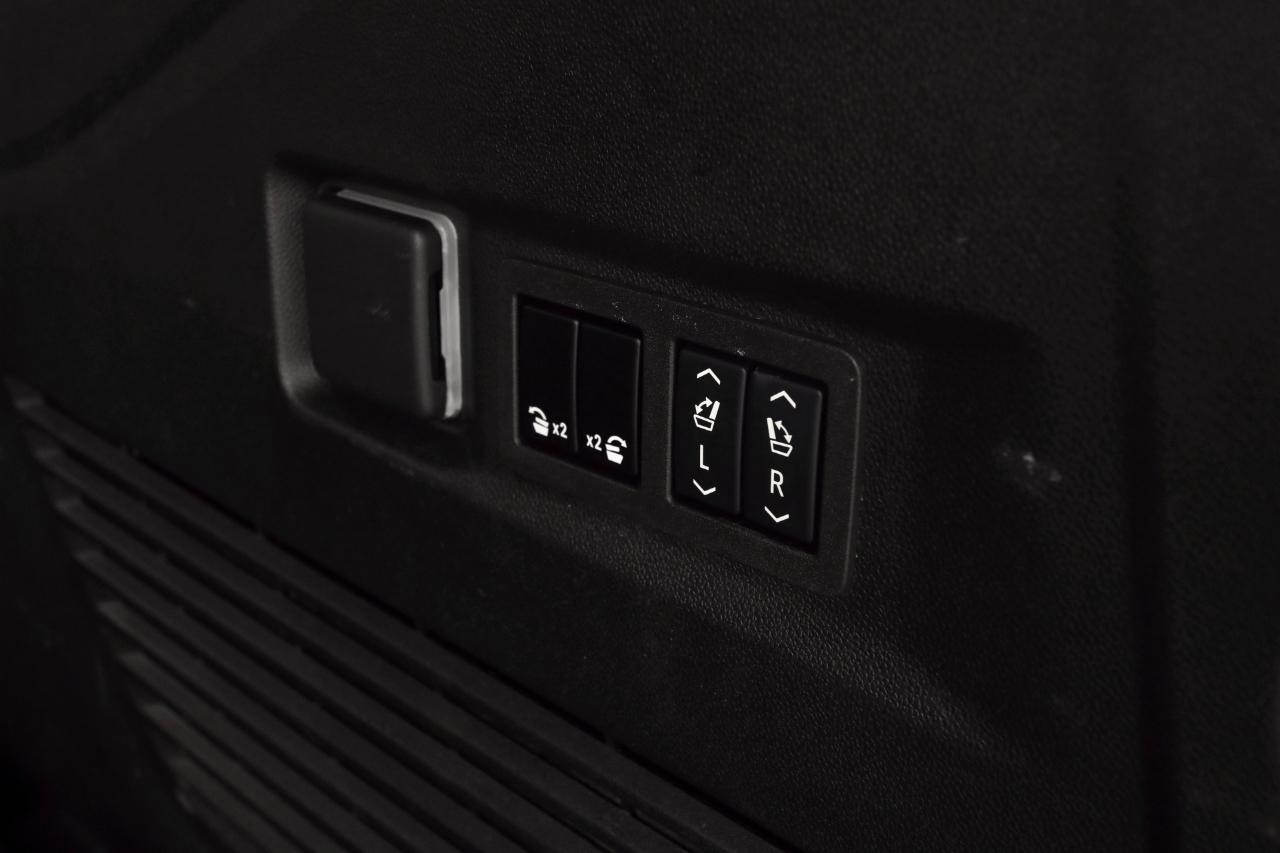 GMC Yukon Denali 4WD 2024