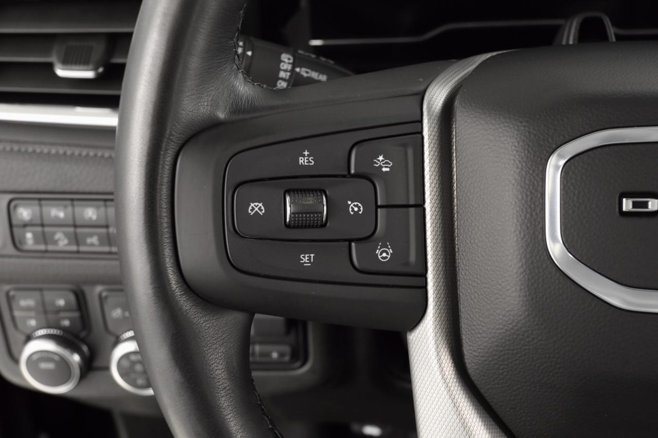 GMC Yukon Denali 4WD 2024