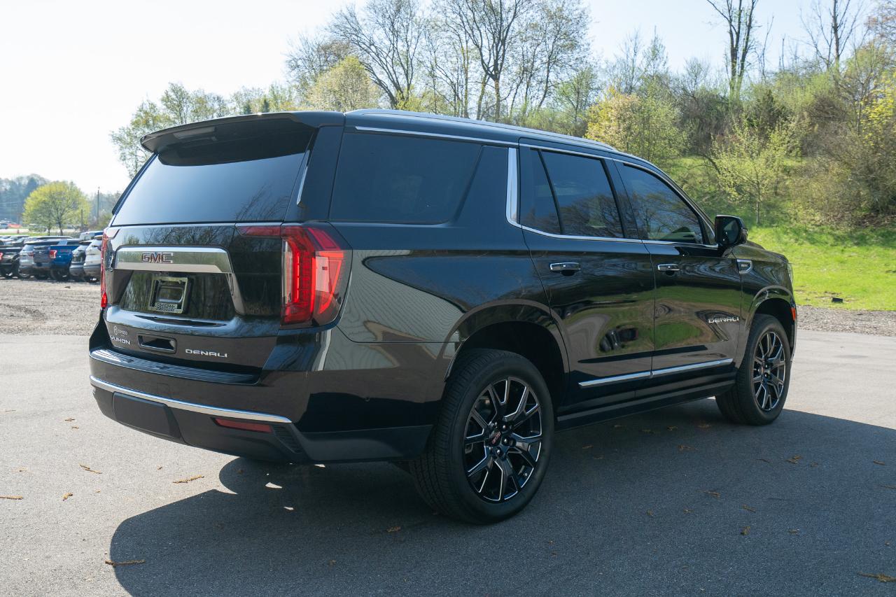 GMC Yukon Denali 4WD 2024