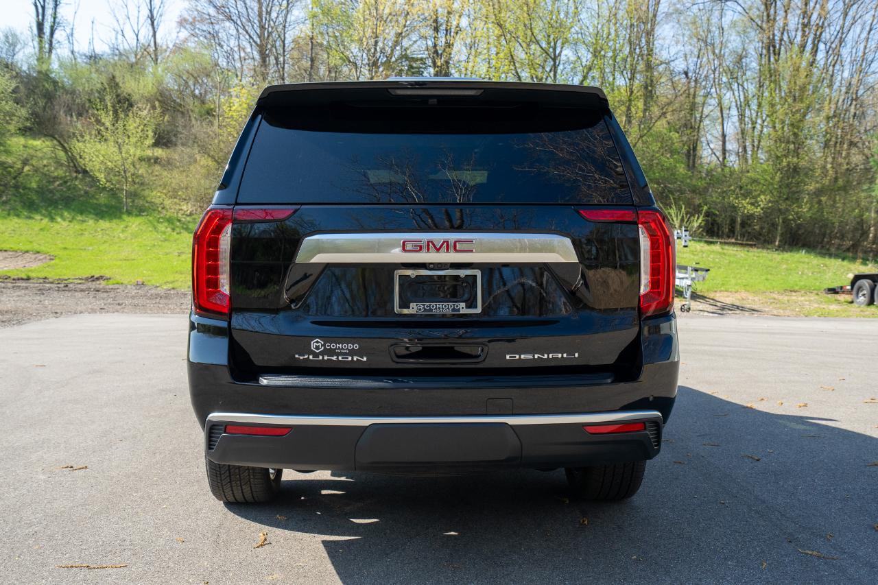 GMC Yukon Denali 4WD 2024