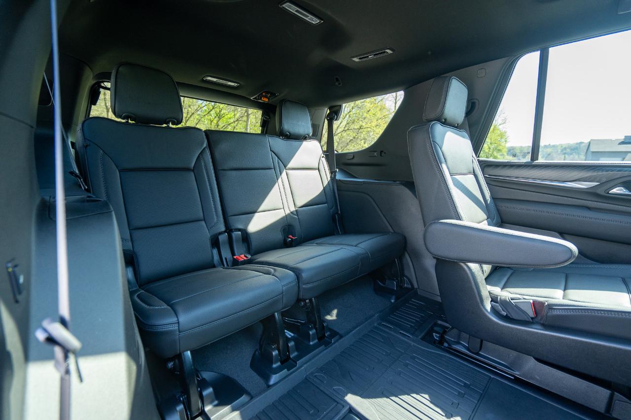 GMC Yukon Denali 4WD 2024