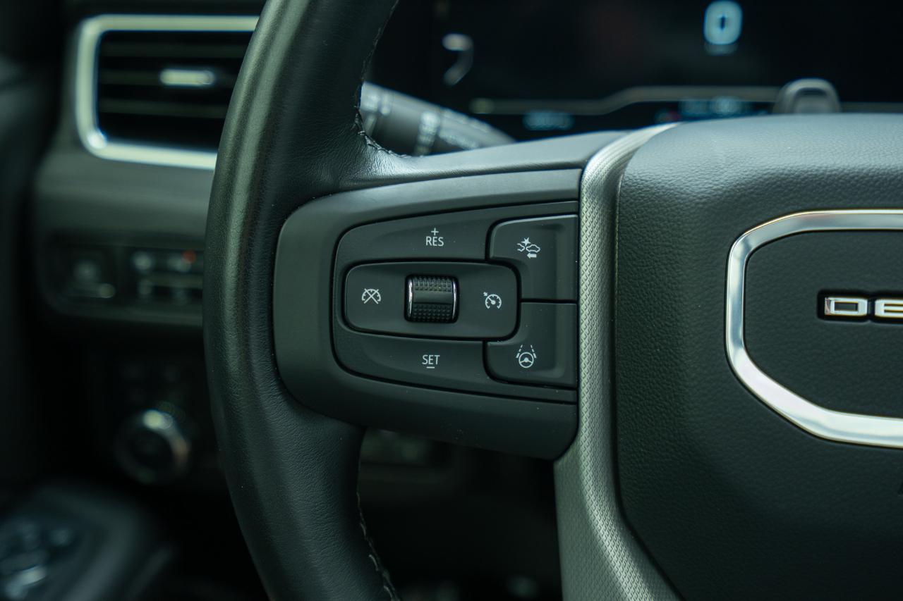 2024 GMC Yukon Denali - Photo 15