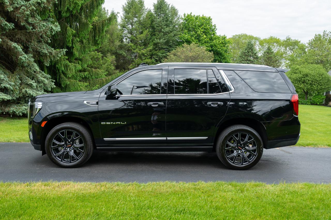 2024 GMC Yukon Denali - Photo 8