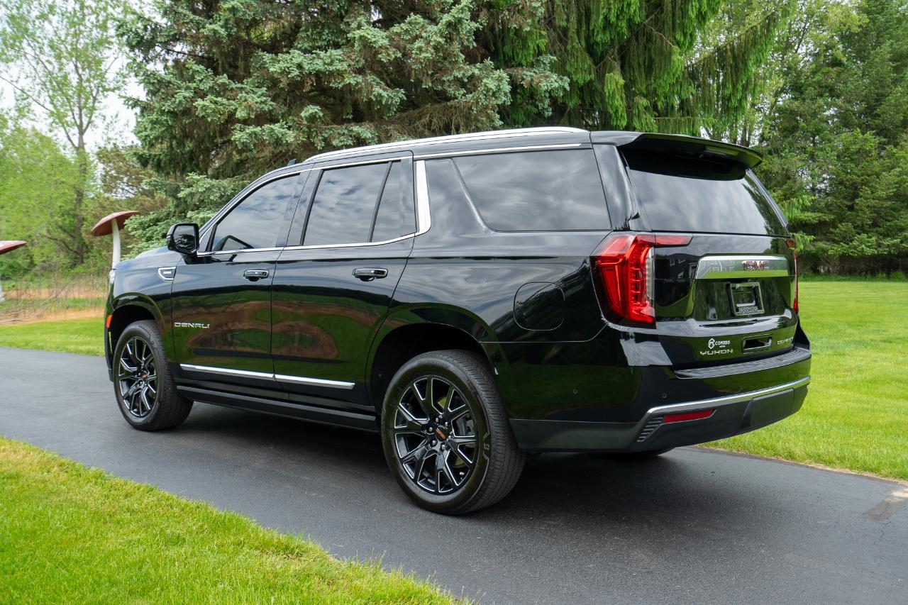 2024 GMC Yukon Denali - Photo 7