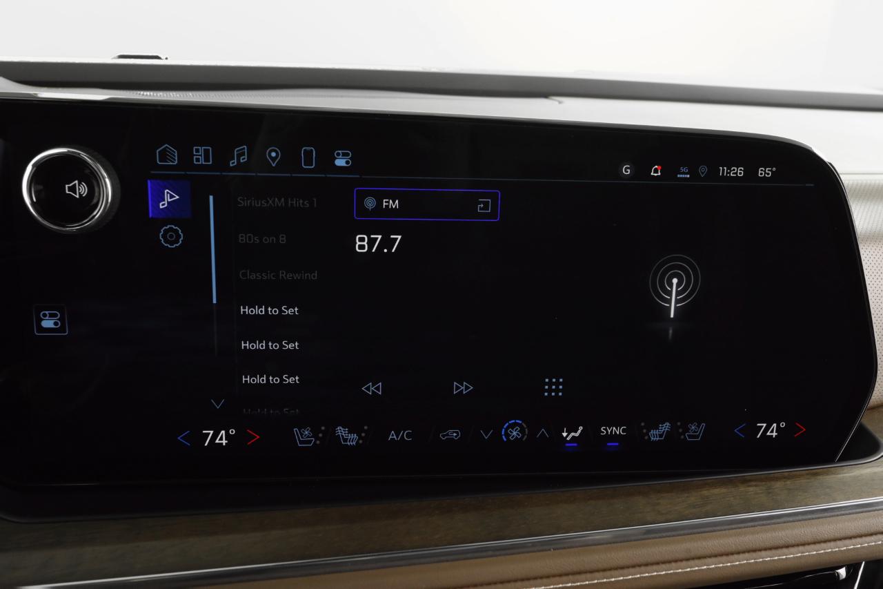 Chevrolet Suburban High Country 4WD 2025