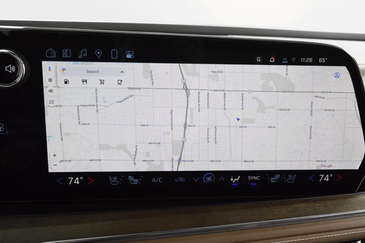 Chevrolet Suburban High Country 4WD 2025