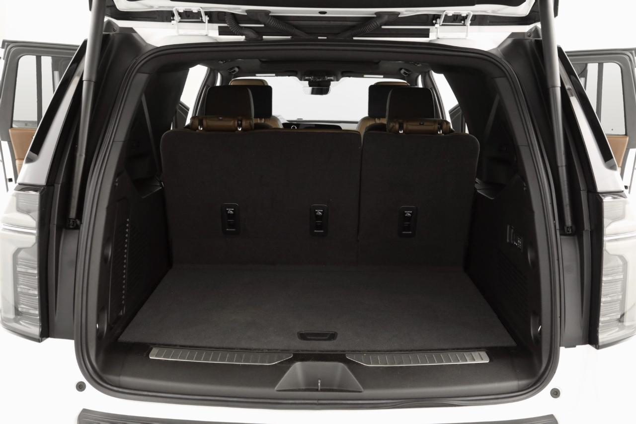 Chevrolet Suburban High Country 4WD 2025