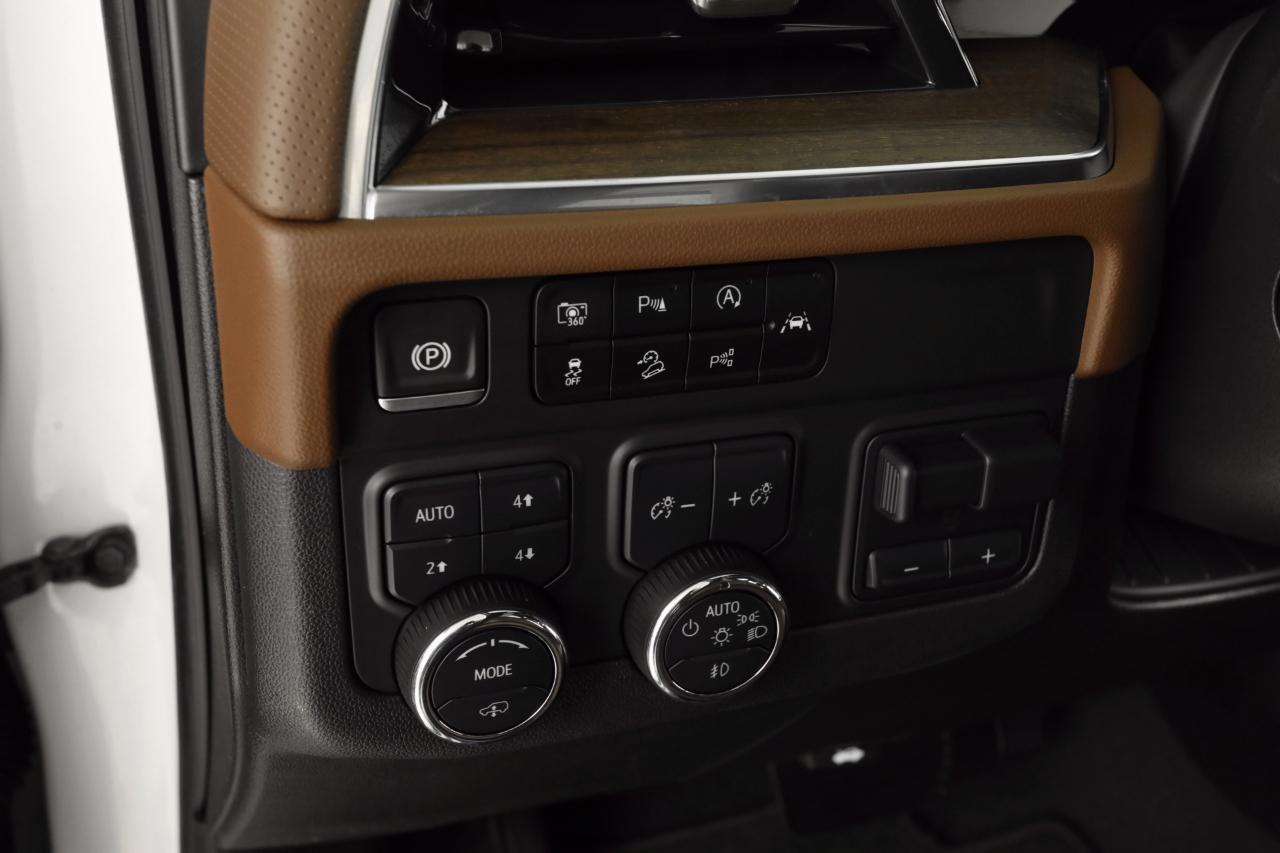 Chevrolet Suburban High Country 4WD 2025