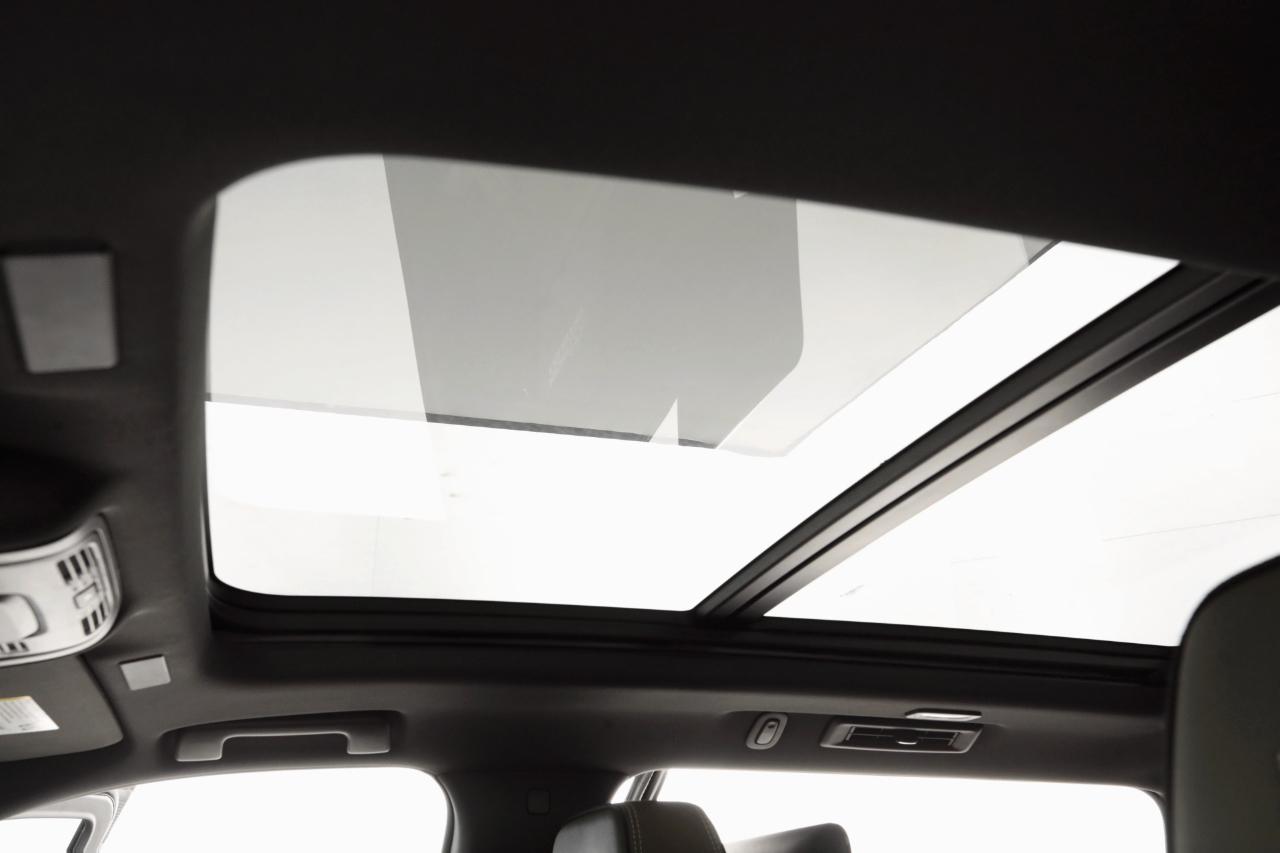 Chevrolet Suburban High Country 4WD 2025