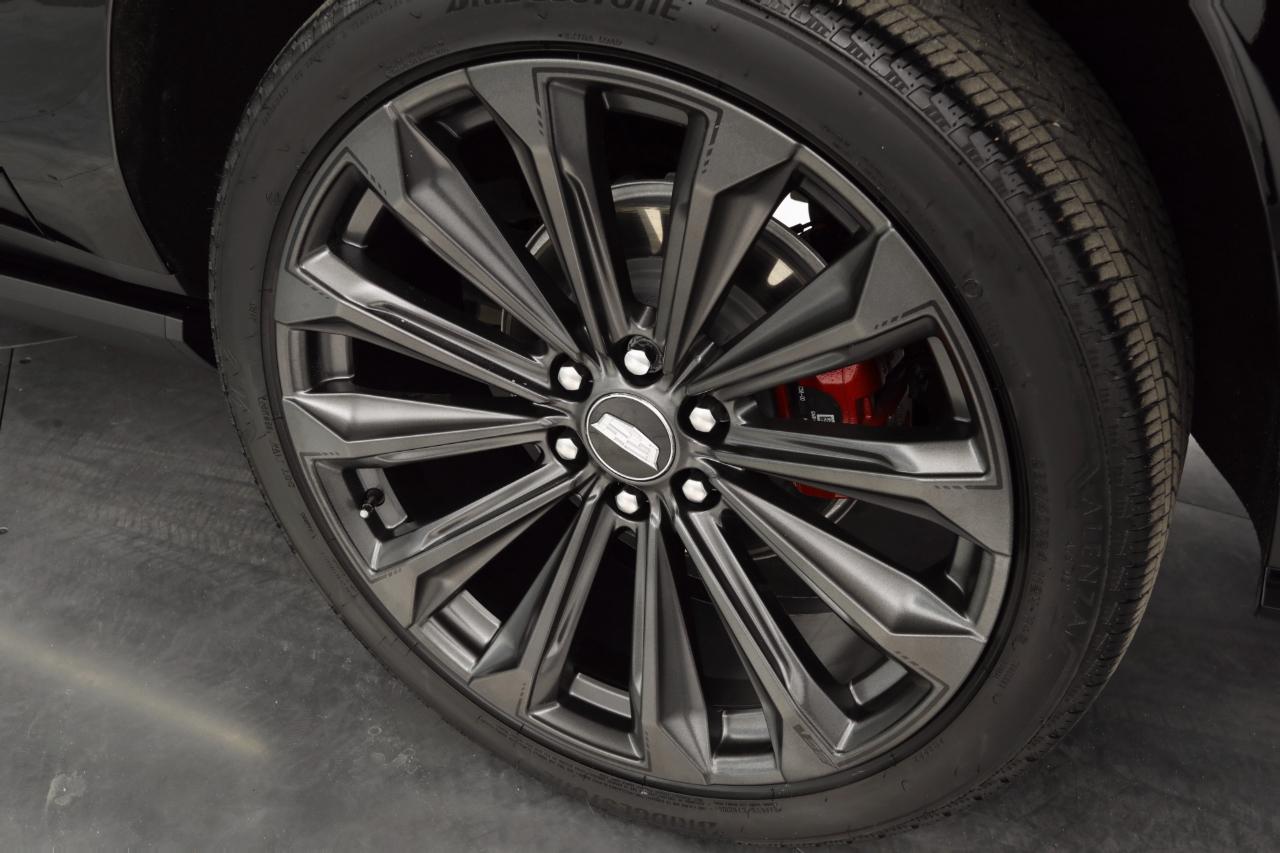 Cadillac Escalade  2025