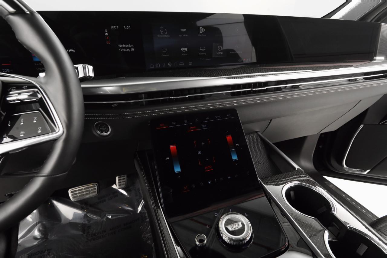 Cadillac Escalade  2025