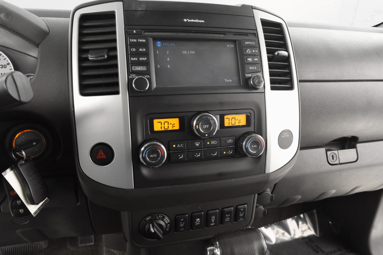 Nissan Frontier  2015