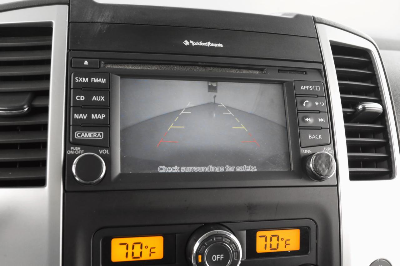 Nissan Frontier  2015