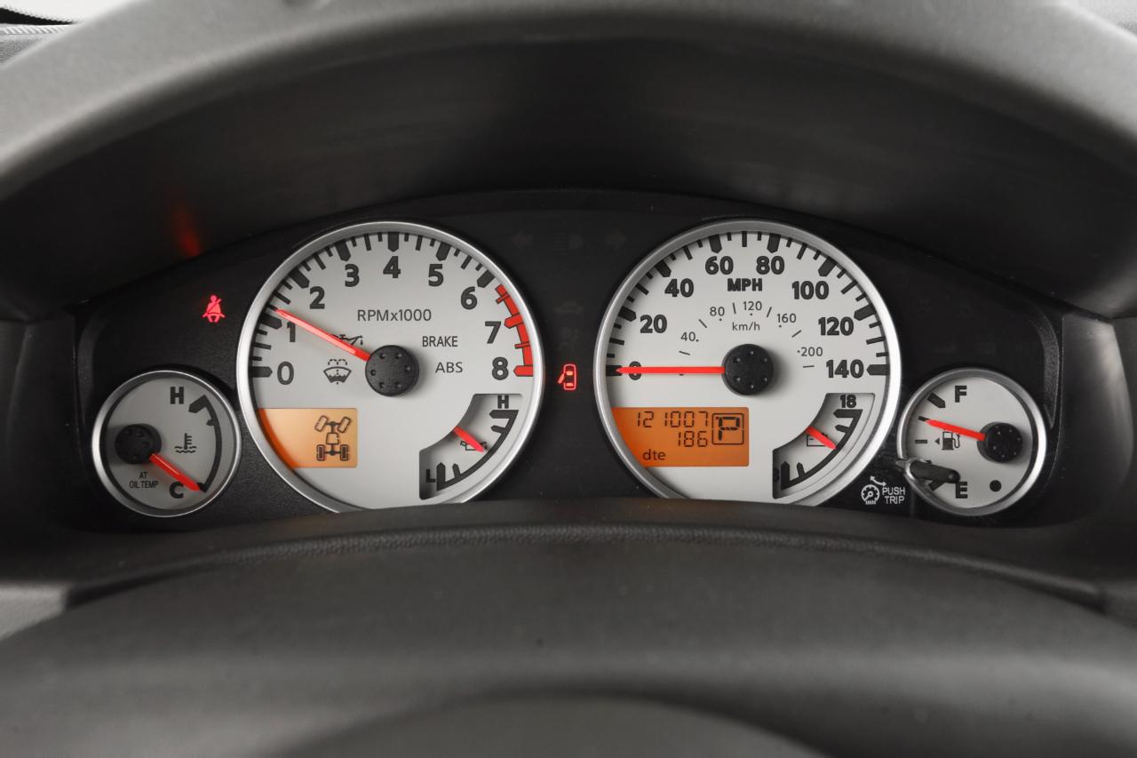 Nissan Frontier  2015