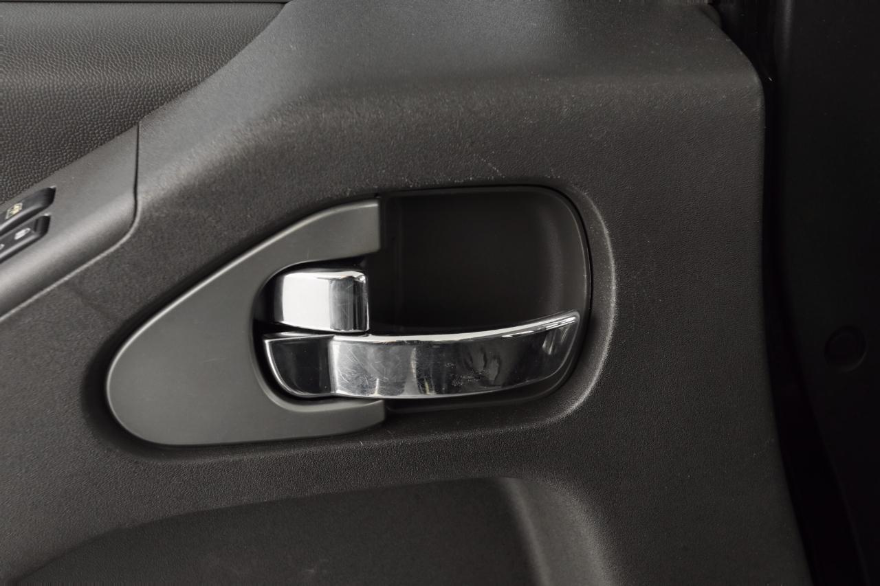 Nissan Frontier  2015