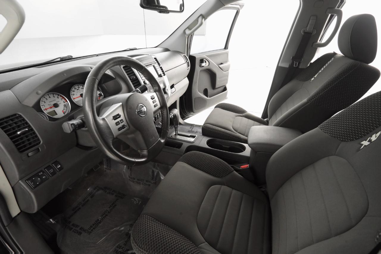 Nissan Frontier  2015