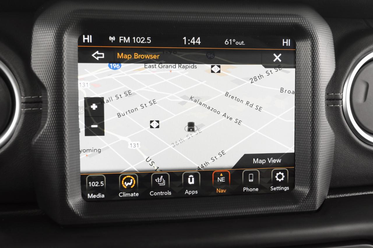 Jeep Wrangler Unlimited Sahara 4WD 2021