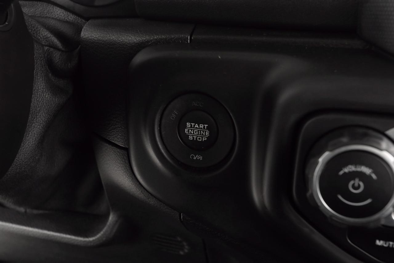 Jeep Wrangler Unlimited Sahara 4WD 2021