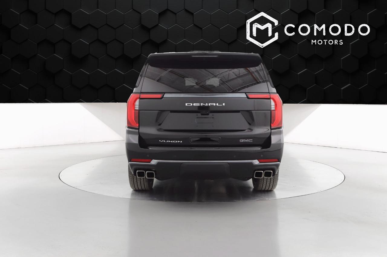 GMC Yukon XL Denali Ultimate 4WD 2025