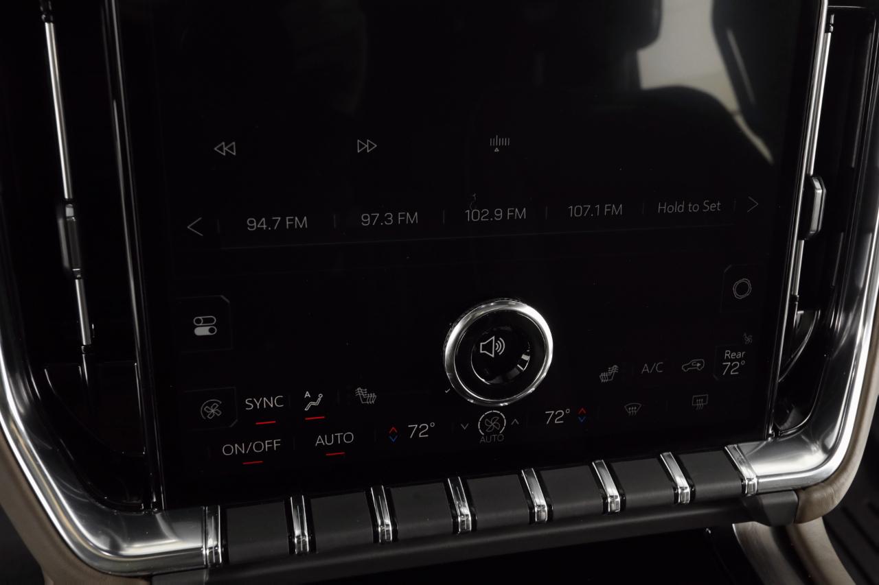 GMC Yukon XL Denali Ultimate 4WD 2025