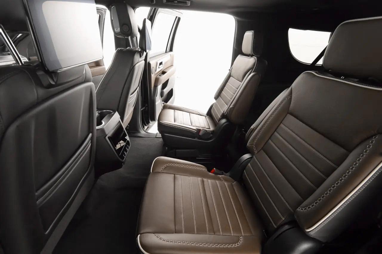 GMC Yukon XL Denali Ultimate 4WD 2025