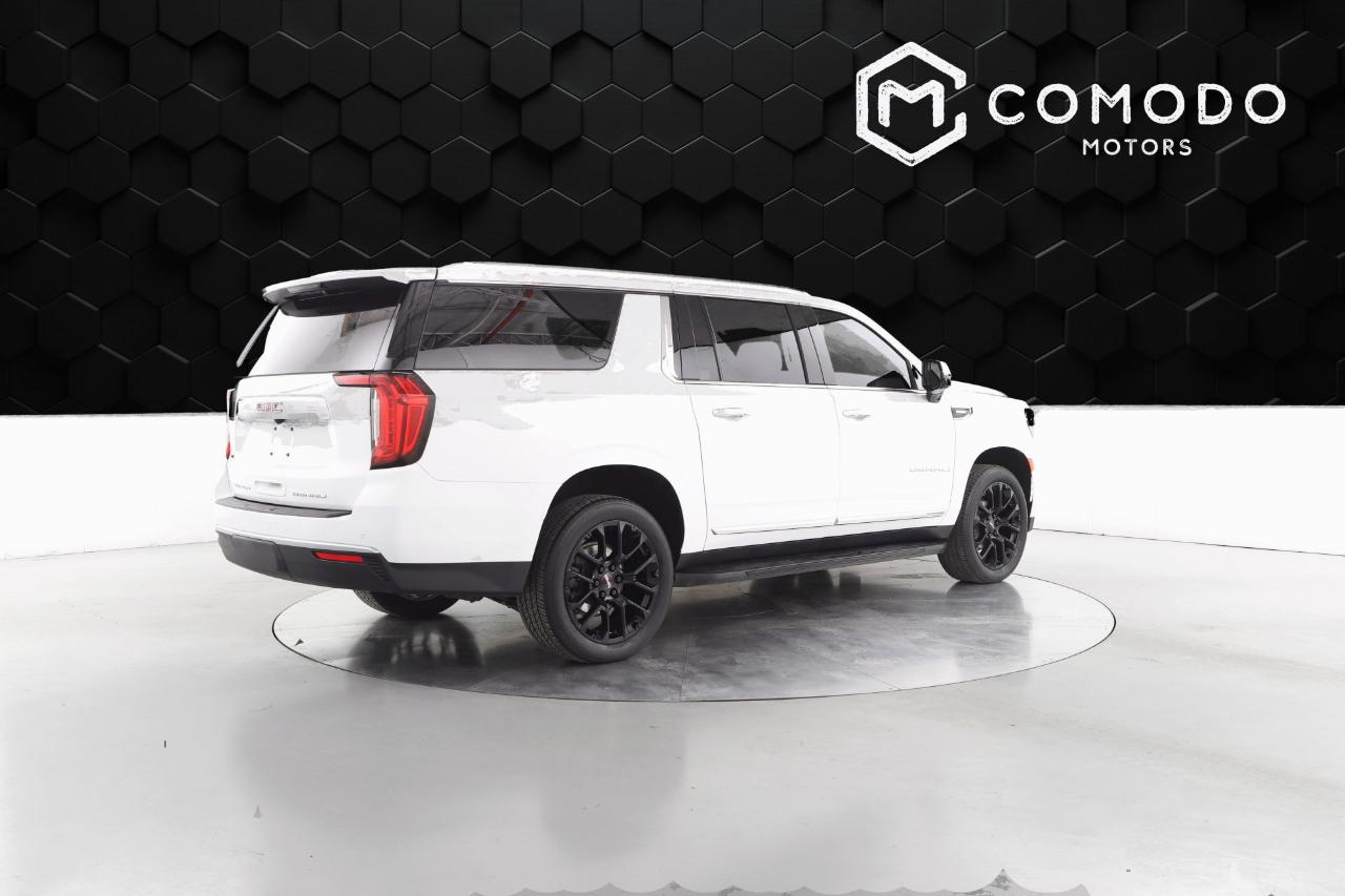 GMC Yukon XL Denali 4WD 2023