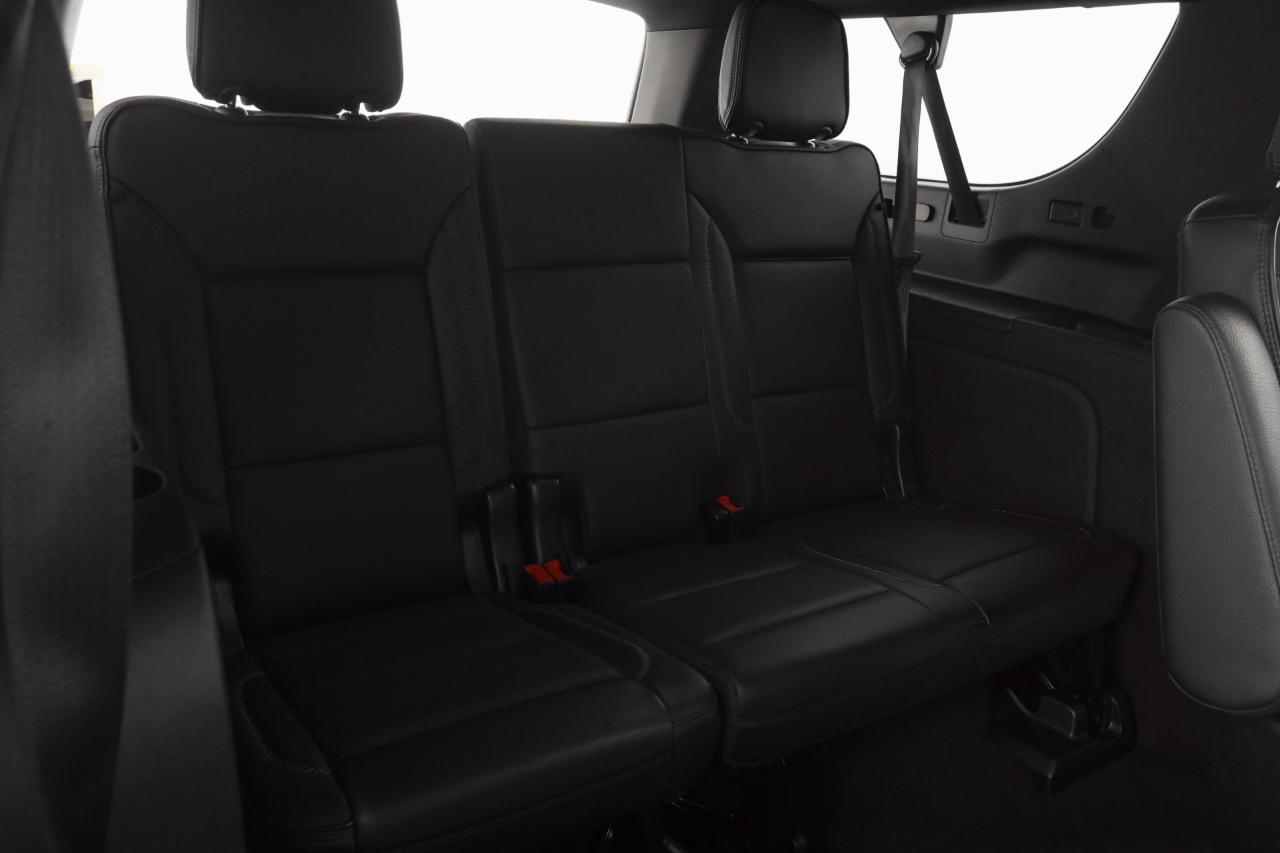 GMC Yukon XL Denali 4WD 2023