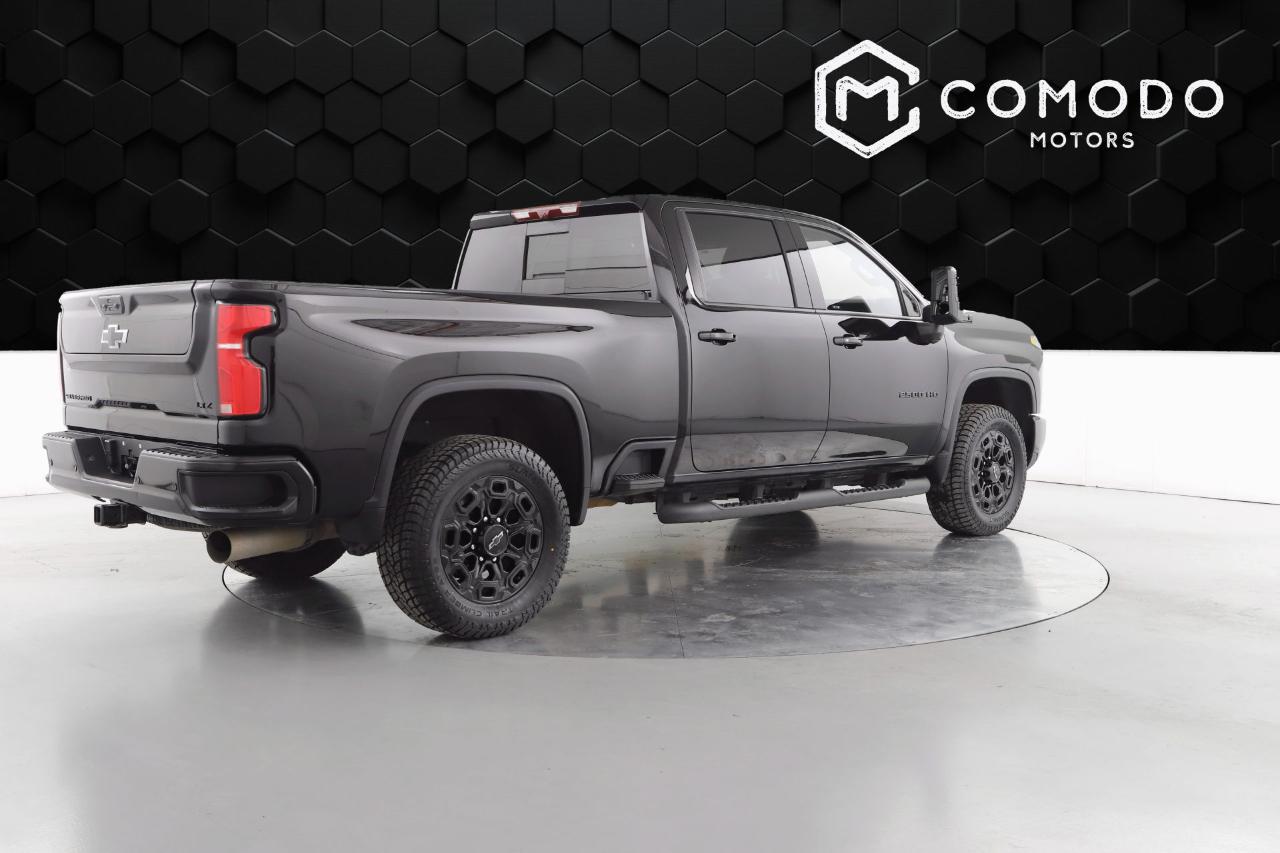 Chevrolet Silverado 2500HD LTZ Crew Cab 4WD 2024
