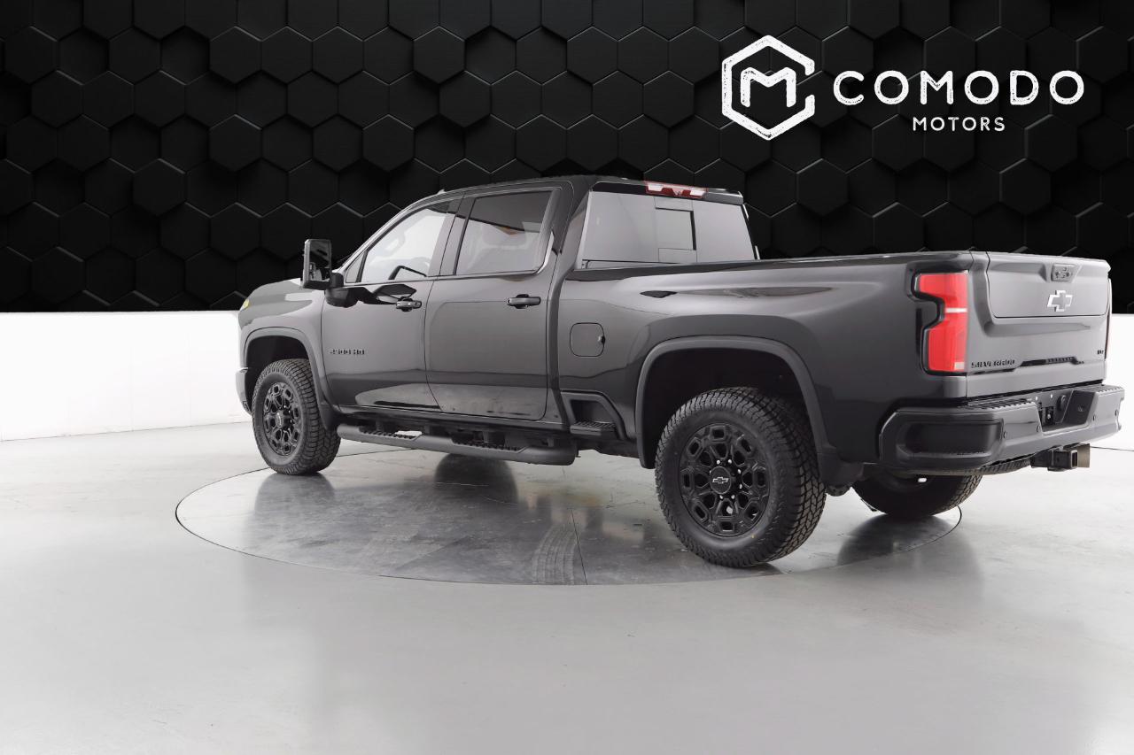 Chevrolet Silverado 2500HD LTZ Crew Cab 4WD 2024
