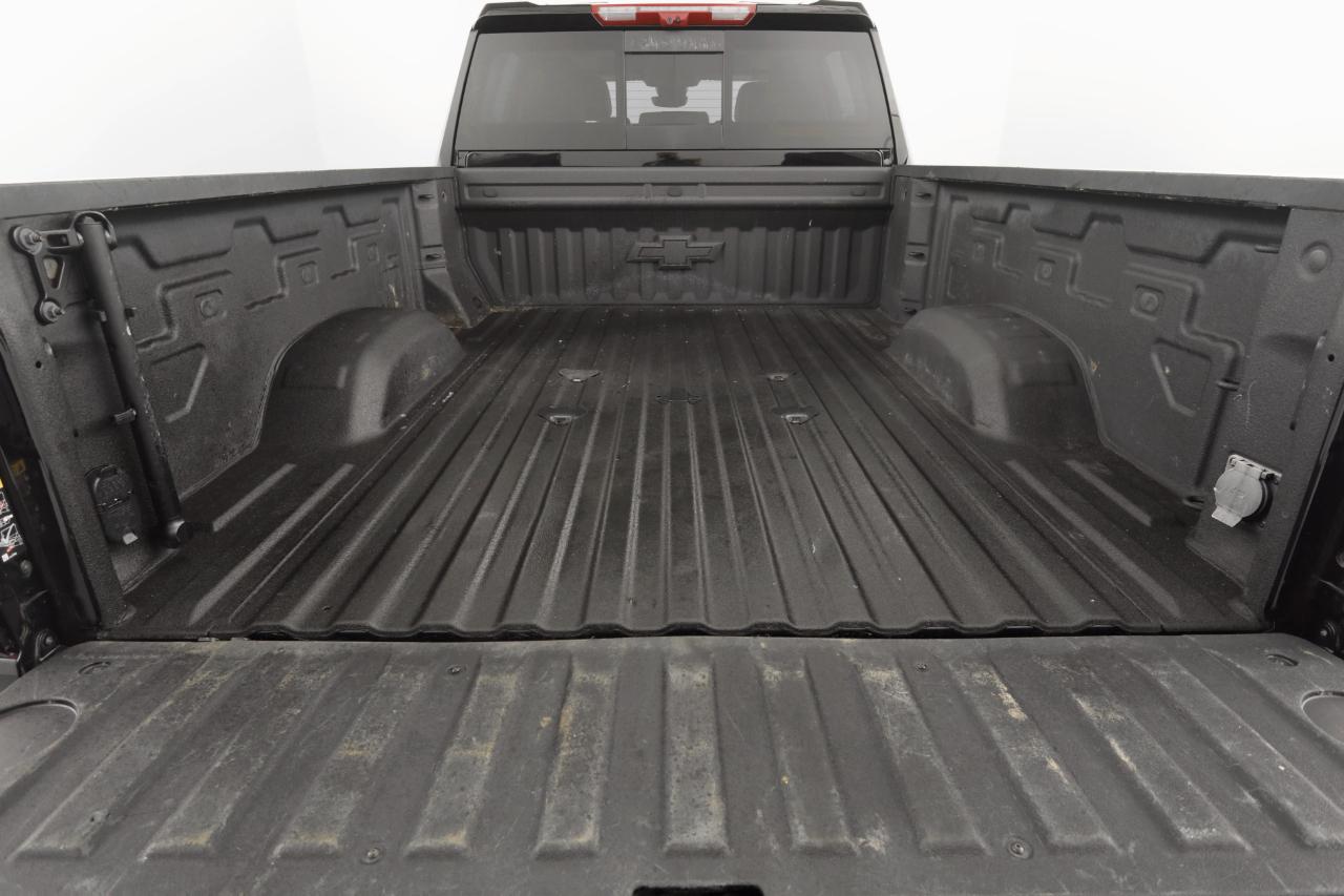 Chevrolet Silverado 2500HD LTZ Crew Cab 4WD 2024