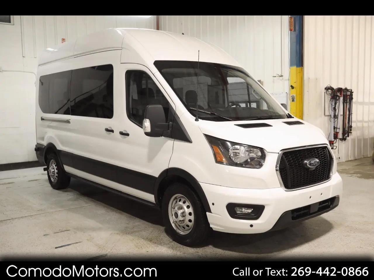 2024 Ford Transit 350 Wagon High Roof XLT w/Sliding Pass. 148-in.