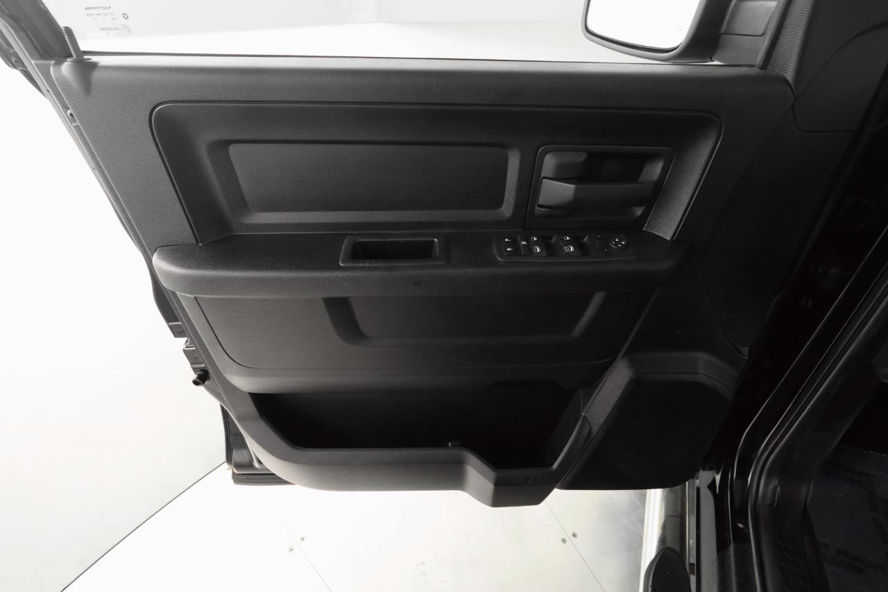 RAM 1500 SLT Crew Cab 4WD 2013