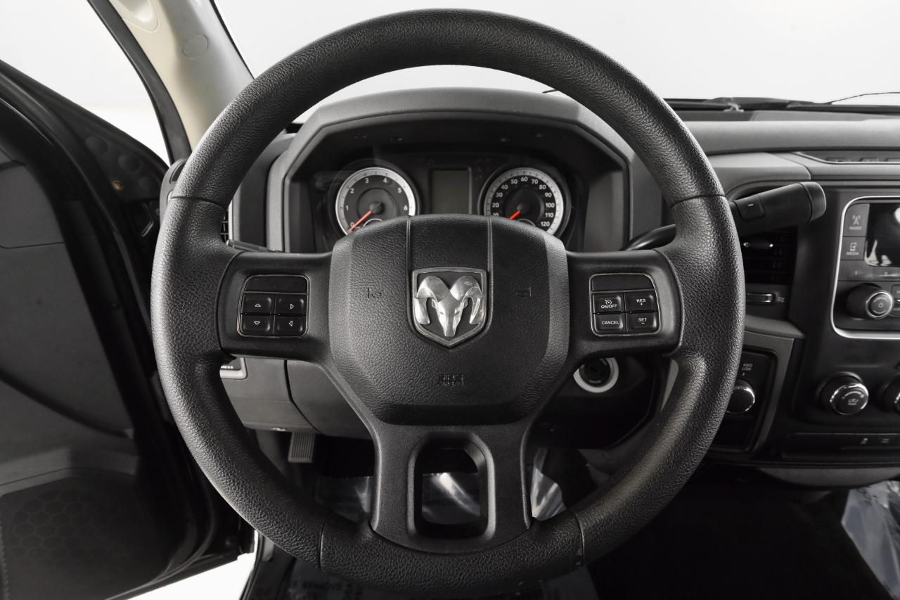 RAM 1500 SLT Crew Cab 4WD 2013