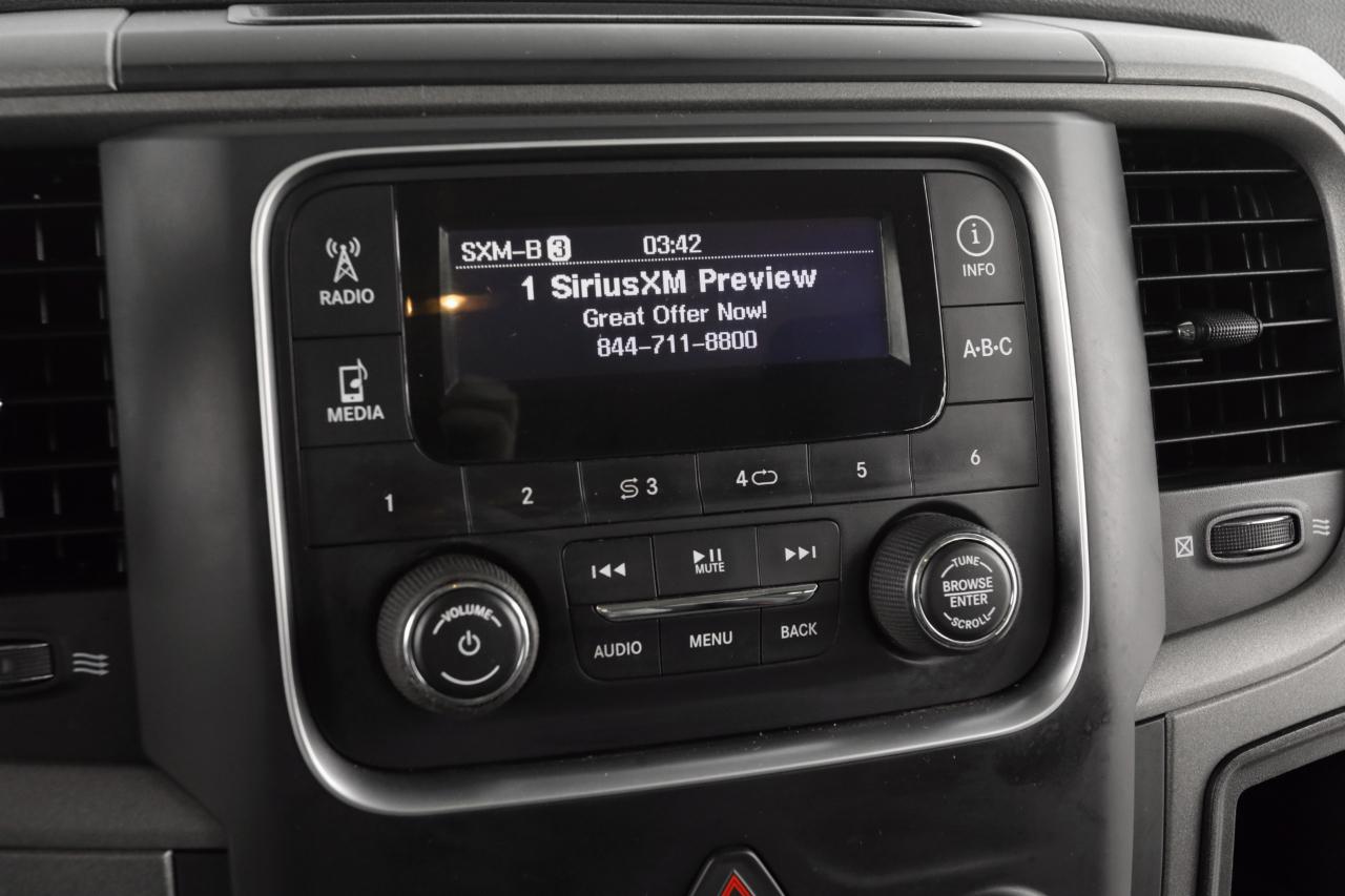 RAM 1500 SLT Crew Cab 4WD 2013