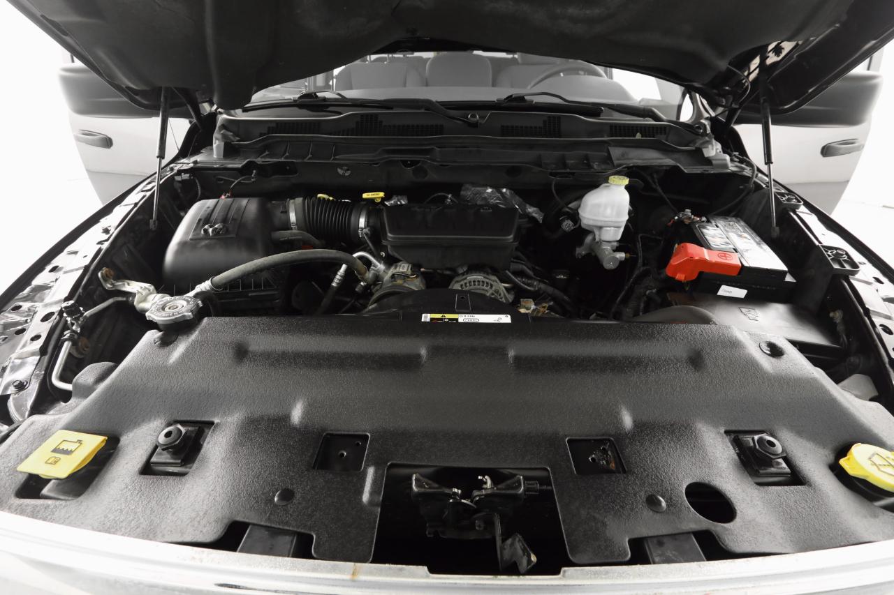 RAM 1500 SLT Crew Cab 4WD 2013