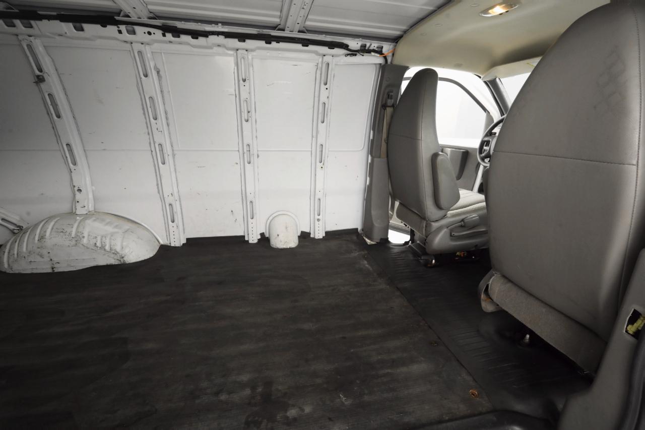 GMC Savana G1500 Cargo 2014