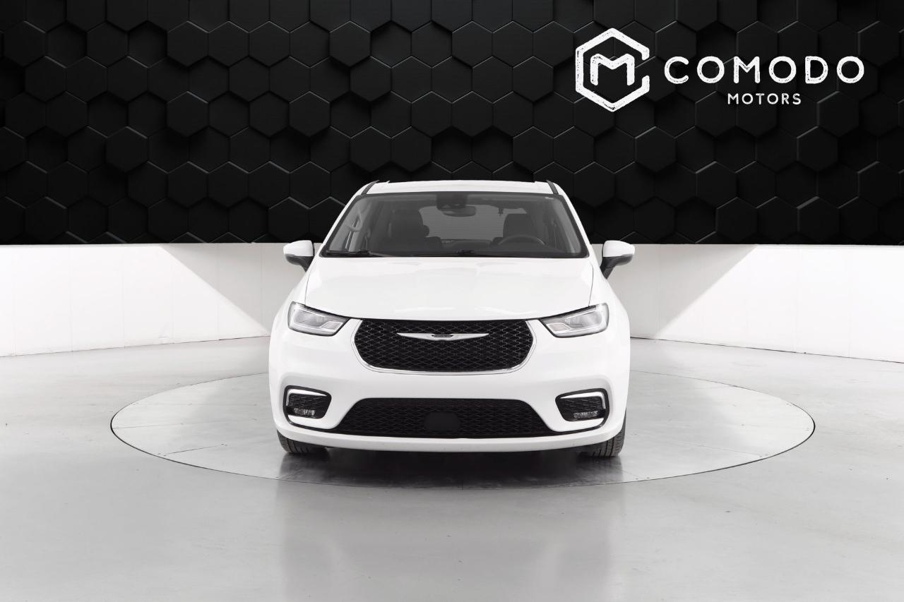 Chrysler Pacifica Touring L 2023