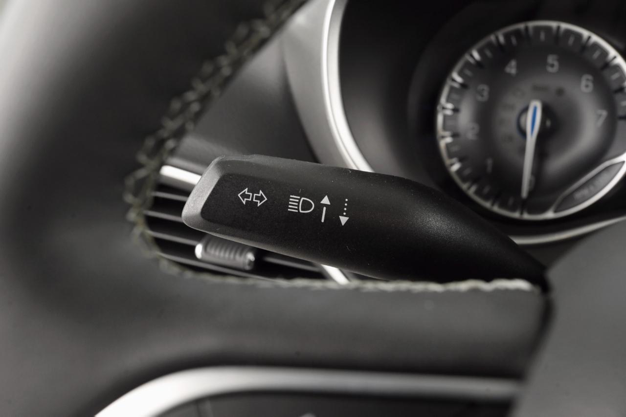 Chrysler Pacifica Touring L 2023