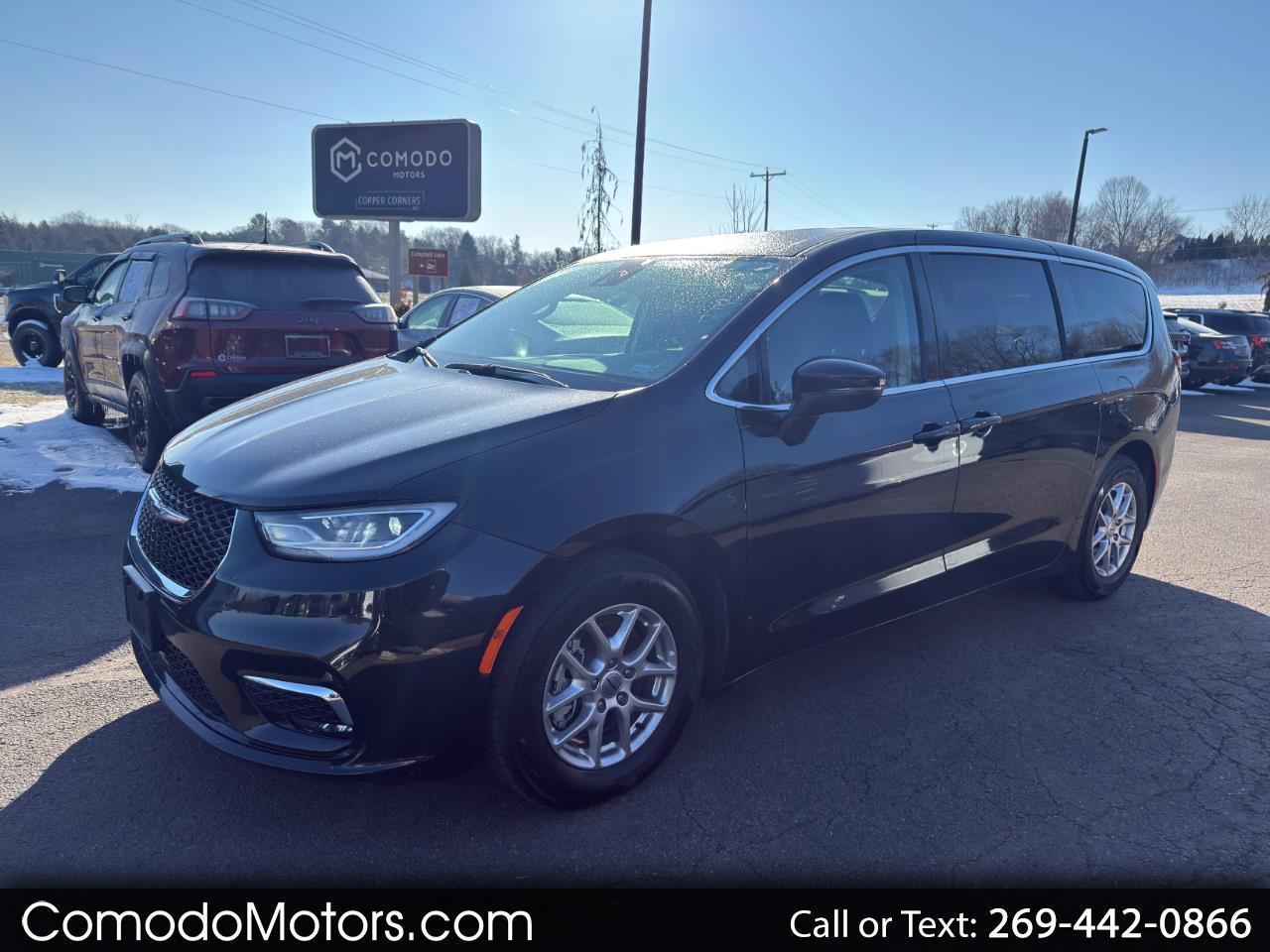 2023 Chrysler Pacifica Touring L