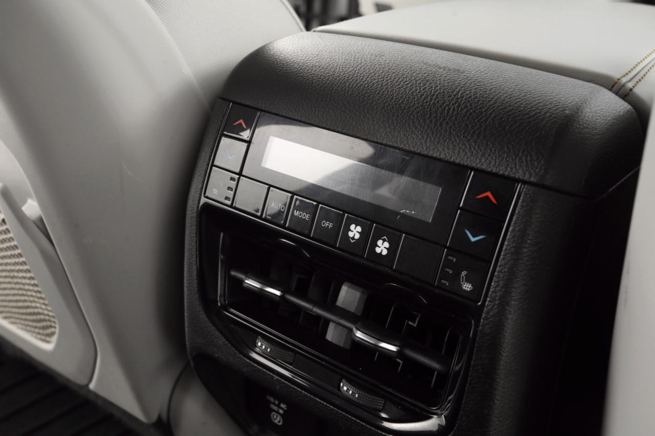 Jeep Grand Cherokee L Overland 4WD 2022