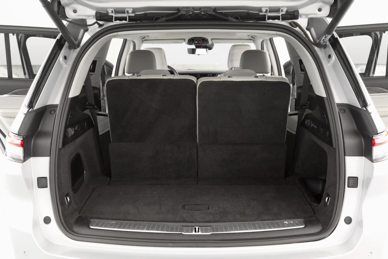 Jeep Grand Cherokee L Overland 4WD 2022