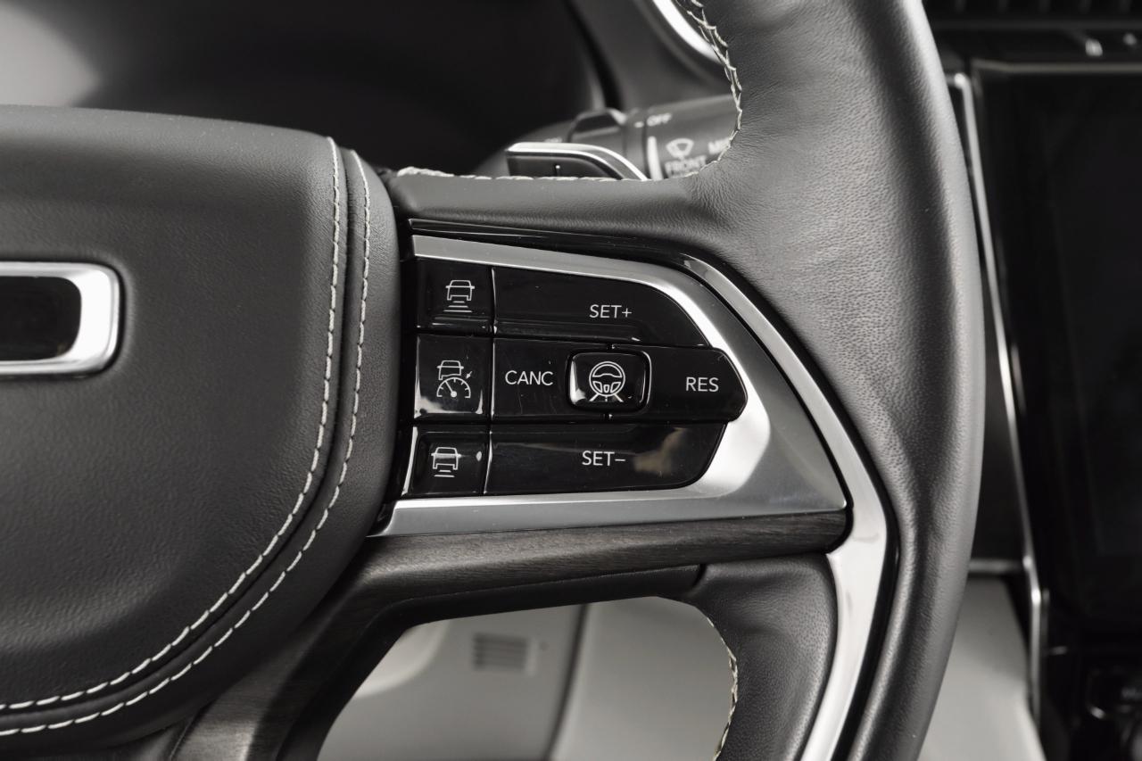 Jeep Grand Cherokee L Overland 4WD 2022