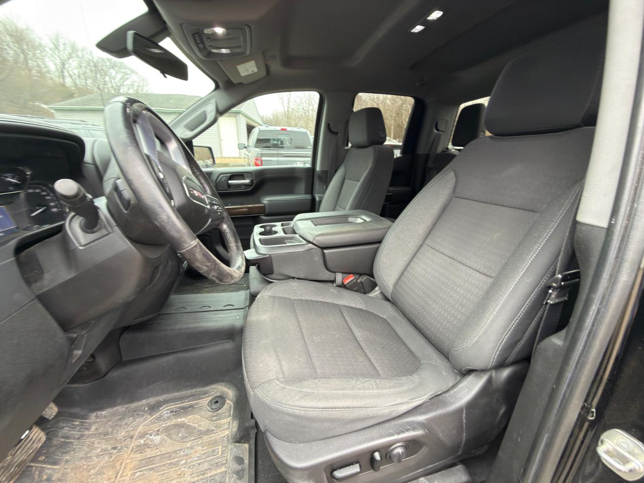 GMC Sierra 1500 Elevation Double Cab 4WD 2021